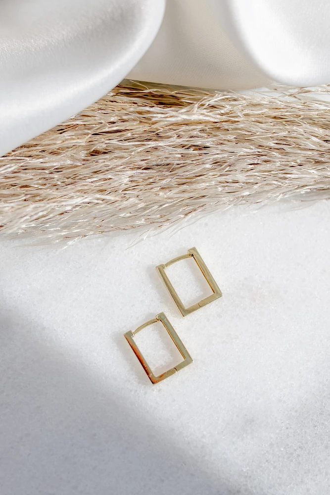 13.7MM Rectangle Huggies Hoop Earrings in 10kt Yellow Gold