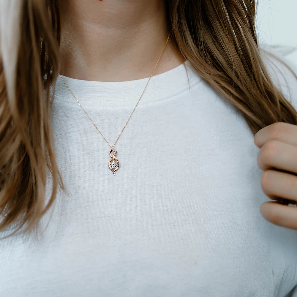 Pendant with .15 Carat TW of Diamonds in 10kt Yellow Gold