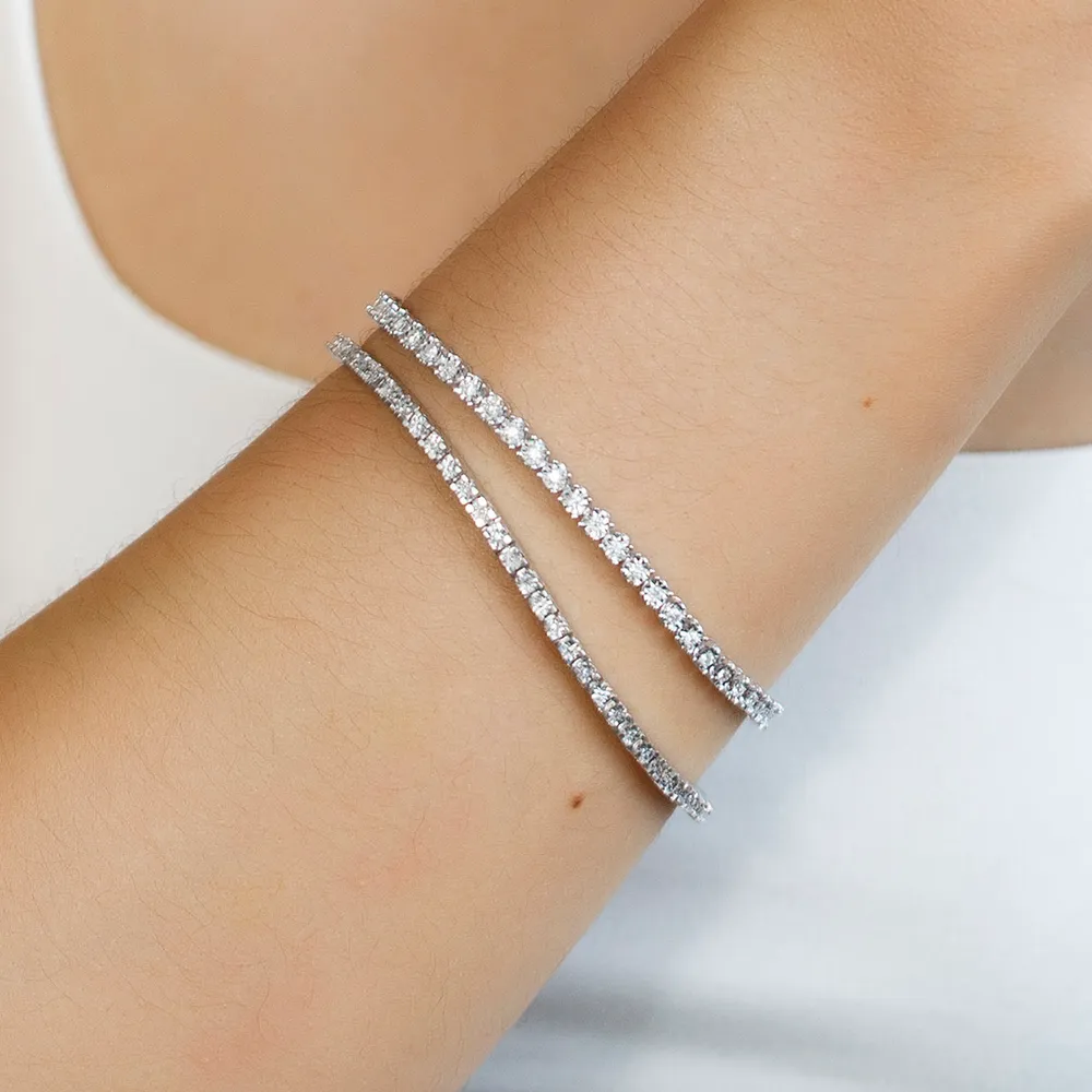 Tennis Bracelet with Carat TW of Diamonds in 10kt White Gold
