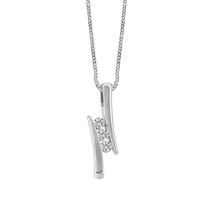 Pendant with Carat TW of Diamonds in 10kt Gold with Chain