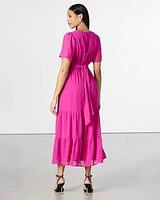 Short-Sleeve Tiered Maxi Dress with V Neckline