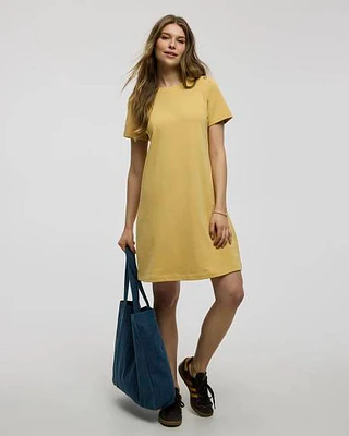 Robe droite à manches courtes et col rond