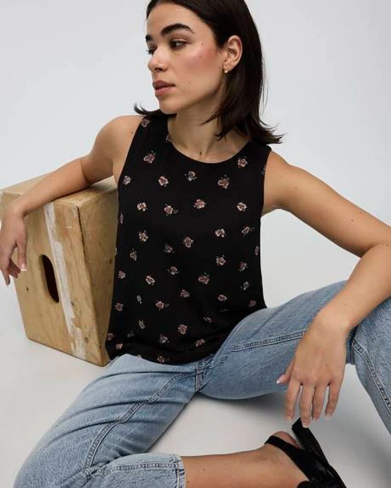 Blouse sans manches à col rond