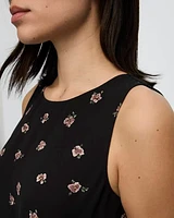 Sleeveless Crew Neck Blouse