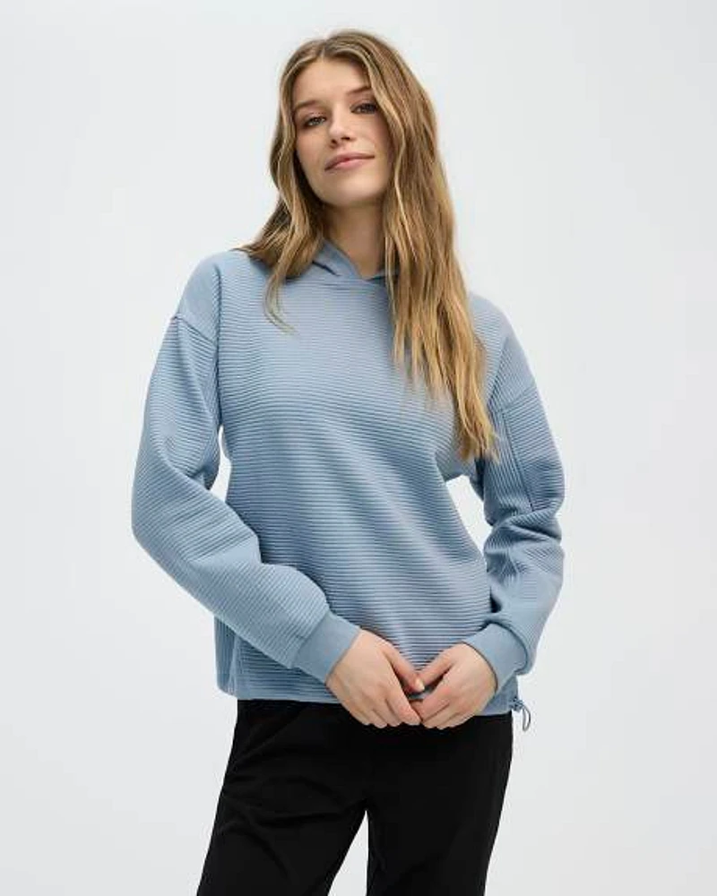 Pull à capuchon en tricot texturé