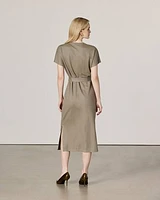 Short-Sleeve Crew-Neck Shift Dress