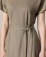Short-Sleeve Crew-Neck Shift Dress
