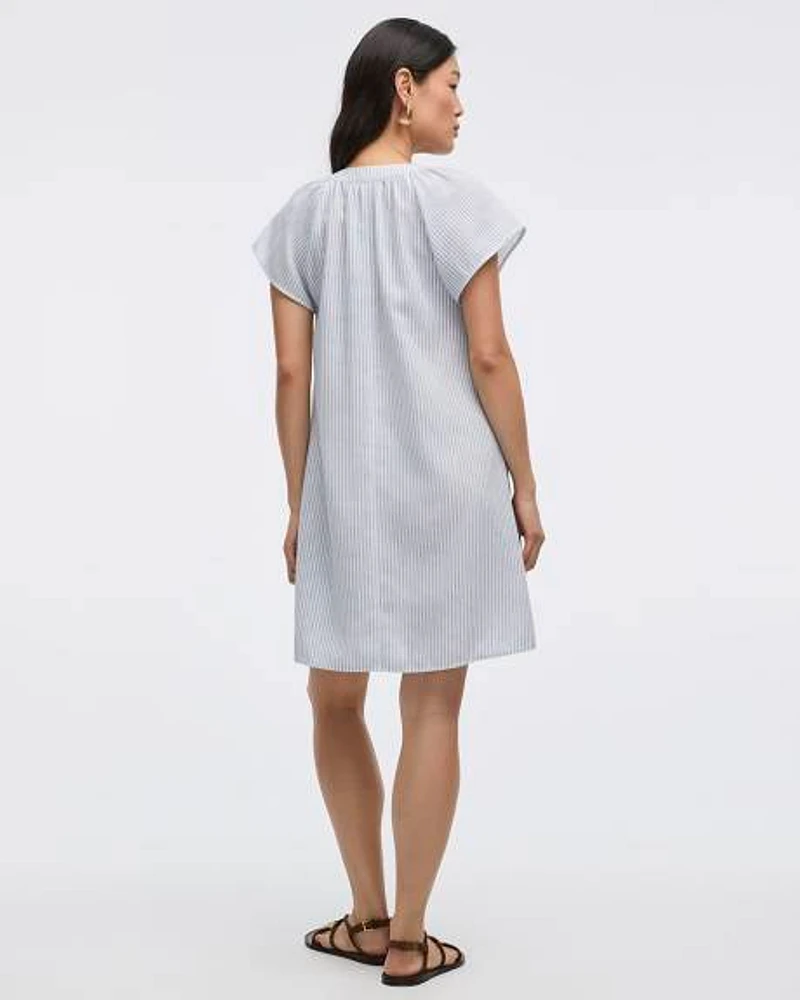 Robe droite à col fendu