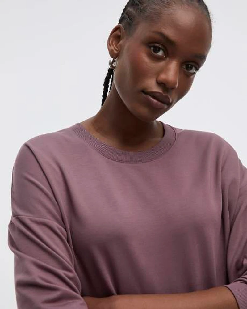 Long-Sleeve Crew-Neck Sweatshirt