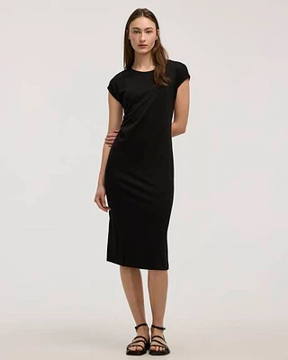 Robe midi à manches très courtes et col rond