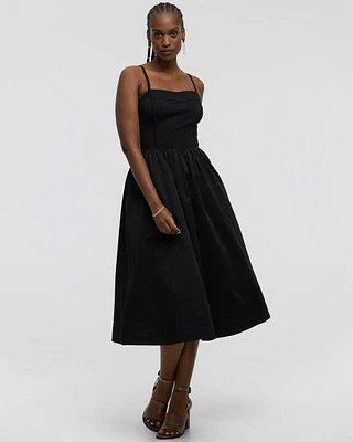 Robe midi sans manches à encolure en coeur