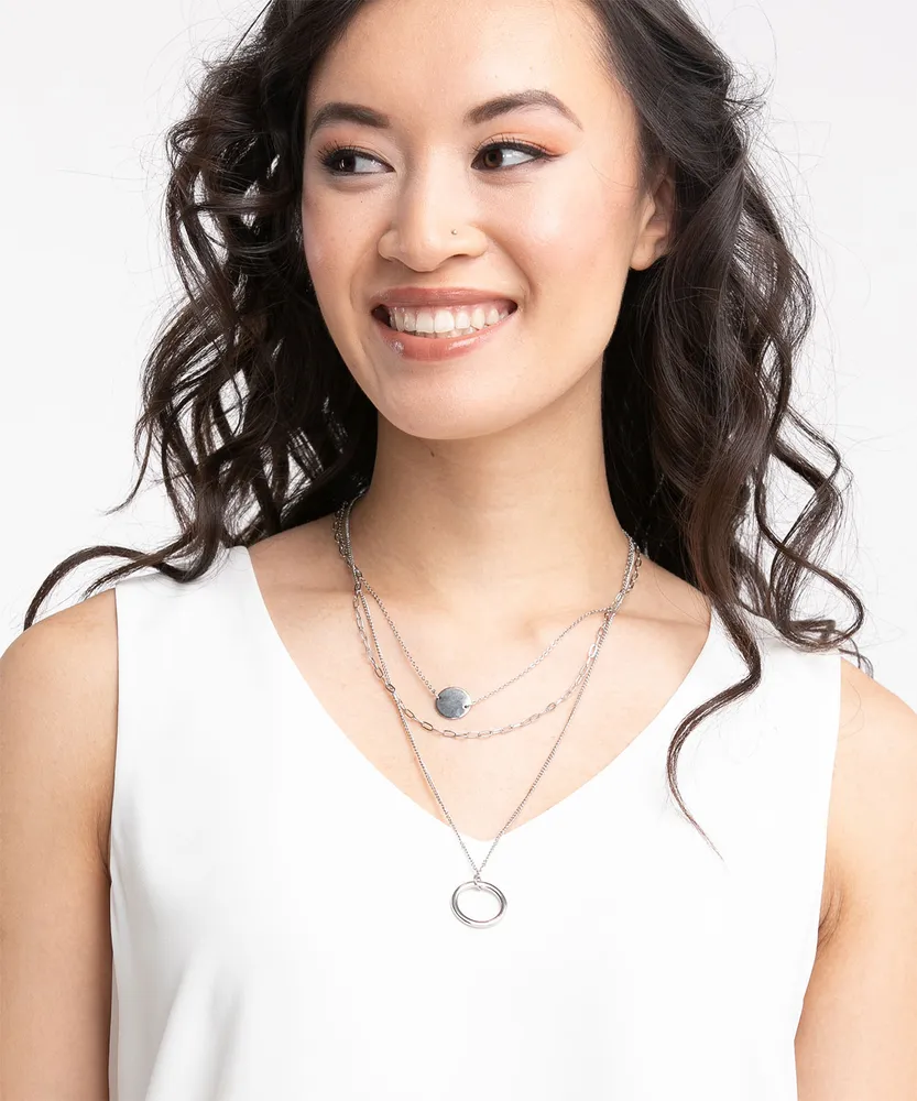 Circle Pendant Layered Necklace