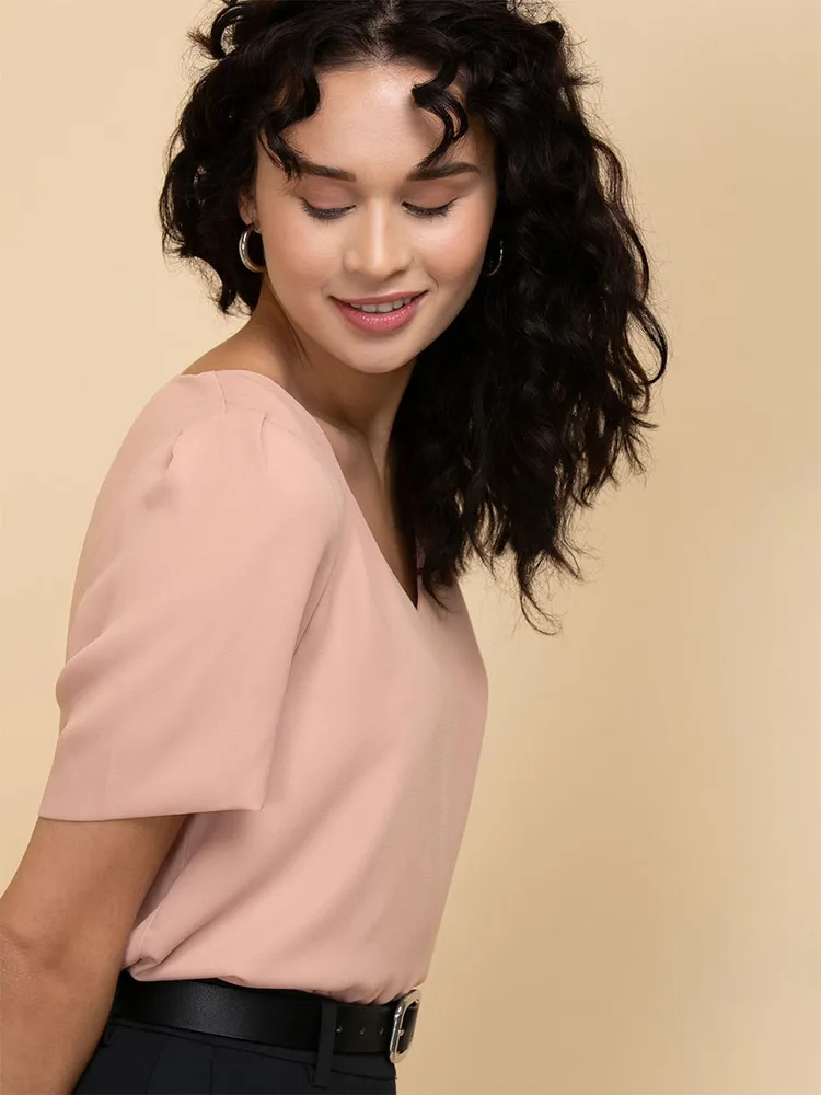 Vera Short Sleeve 2-Layer Essential V-Neck Blouse