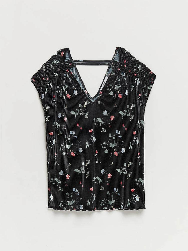 Plisse Extend Sleeve Top