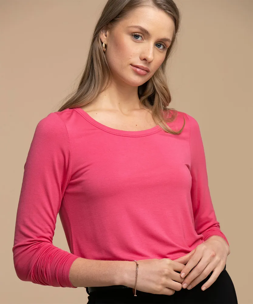 Long Sleeve Scoop Neck Top