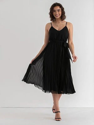 V-Neck Pleated Skirt Midi Dress