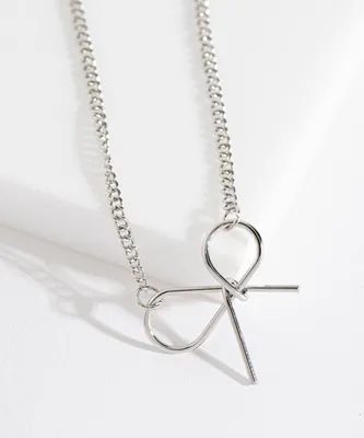 Bow Pendant Necklace