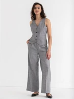 Fitted Linen Vest