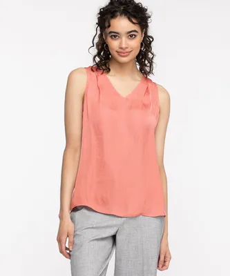 Sleeveless Pleated V-Neck Blouse