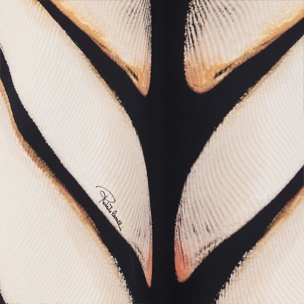 Sarong With Ray Of Pink Print