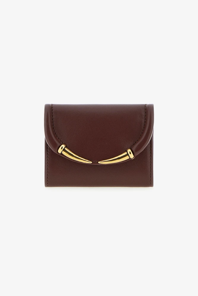 Fang closure wallet