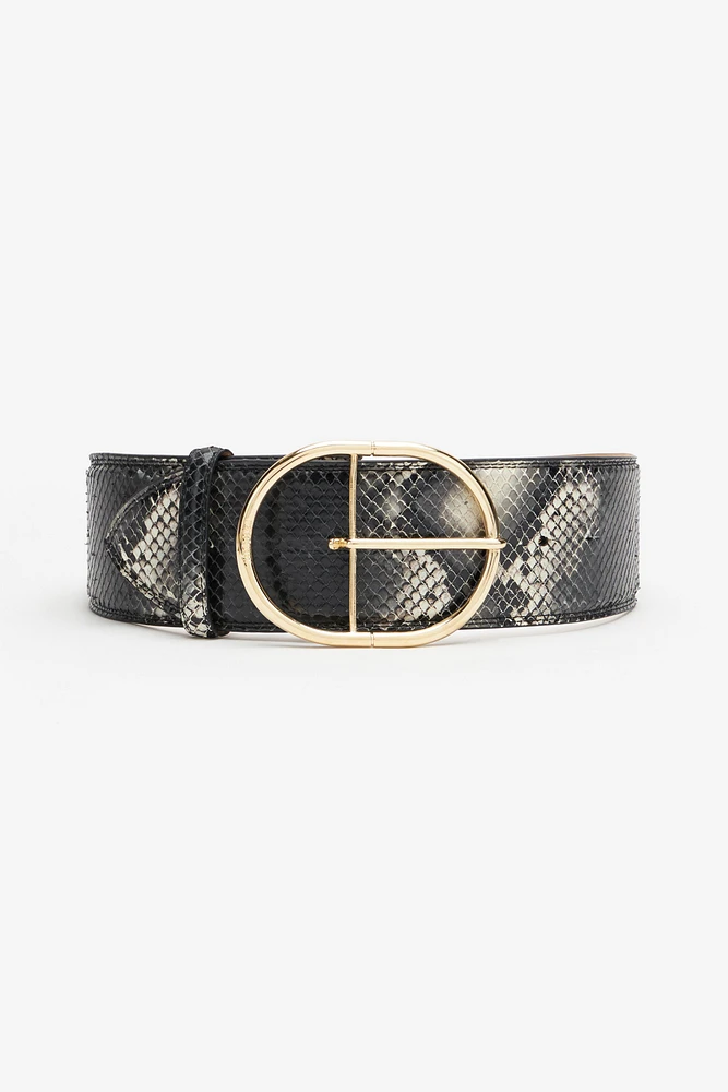Shaped belt printed leather
