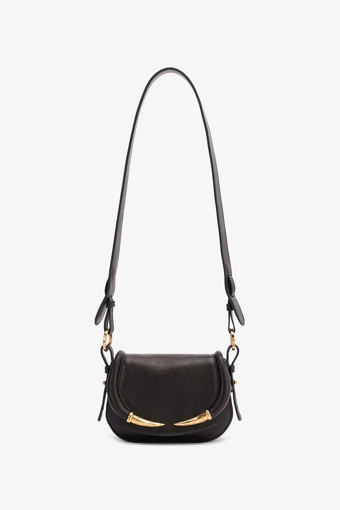 Bag With Fang detail