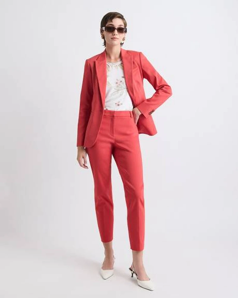 Limitless Mid-Rise Slim-Leg Ankle Signature Pant