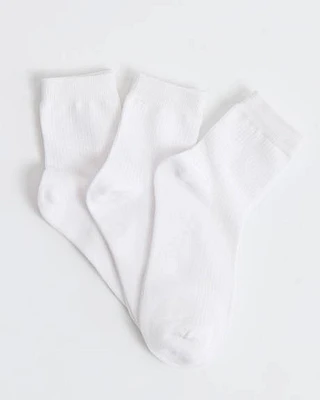 White Ribbed Crew Socks