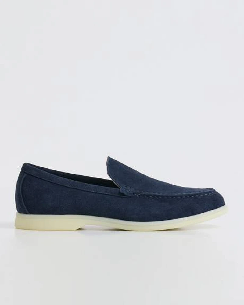 Steve Madden (TM)