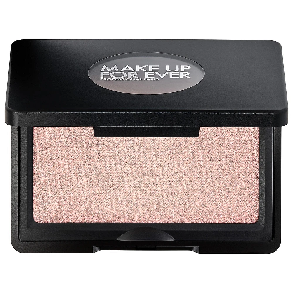 Artist Longwear Skin-fusing Powder Highlighter