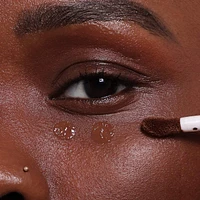 Brightening and Blurring Serum Concealer with Plant-Derived Squalene