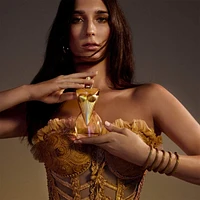 Gaultier Divine Le Parfum with Vanilla