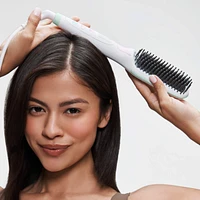 Get Ur Sleek On Heated Straightening Brush