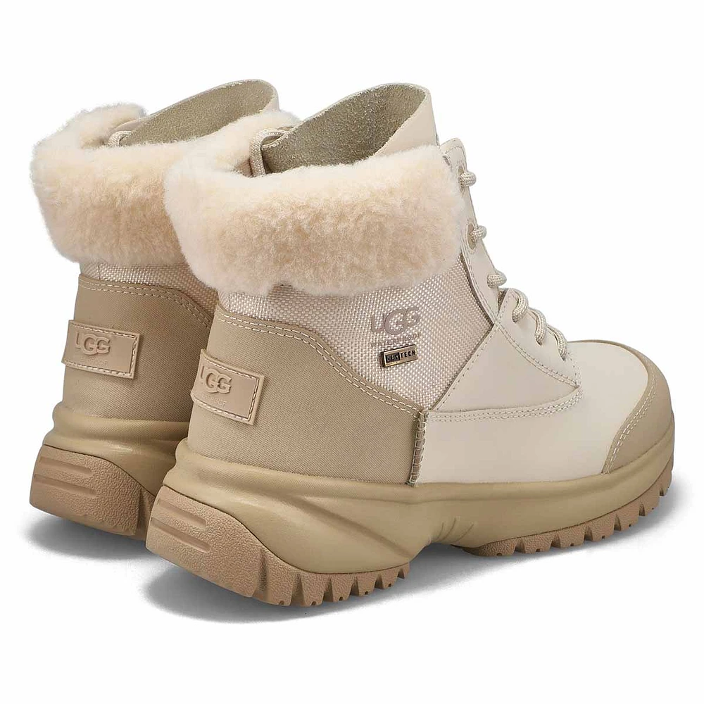 Women's Yose Fluff V2 Winter Boot -Black