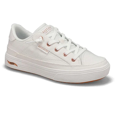 Women's Arch Fit Arcade Meet Ya There Sneaker