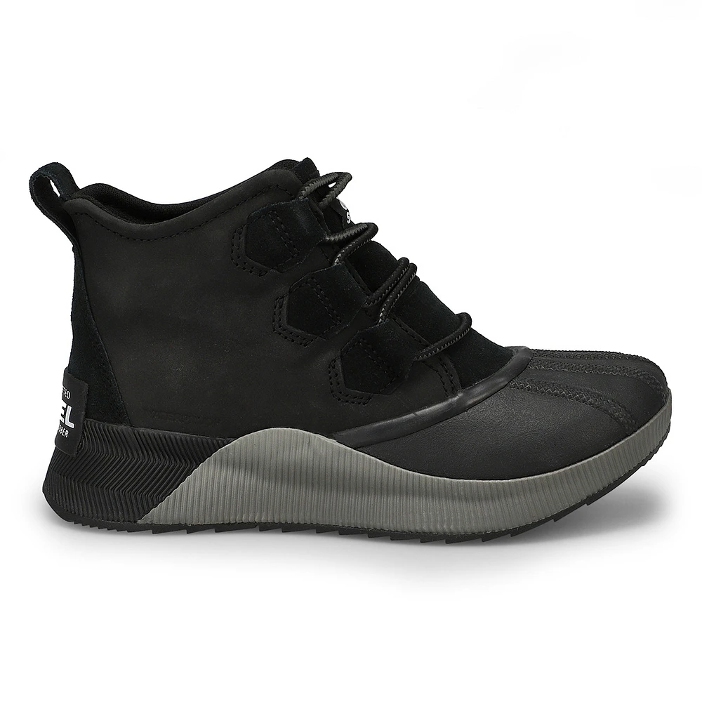 Women's Out'N About III Waterproof Boot