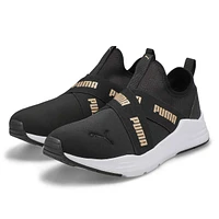 Women's Wired Run Slip On Sneaker - Black/Gold