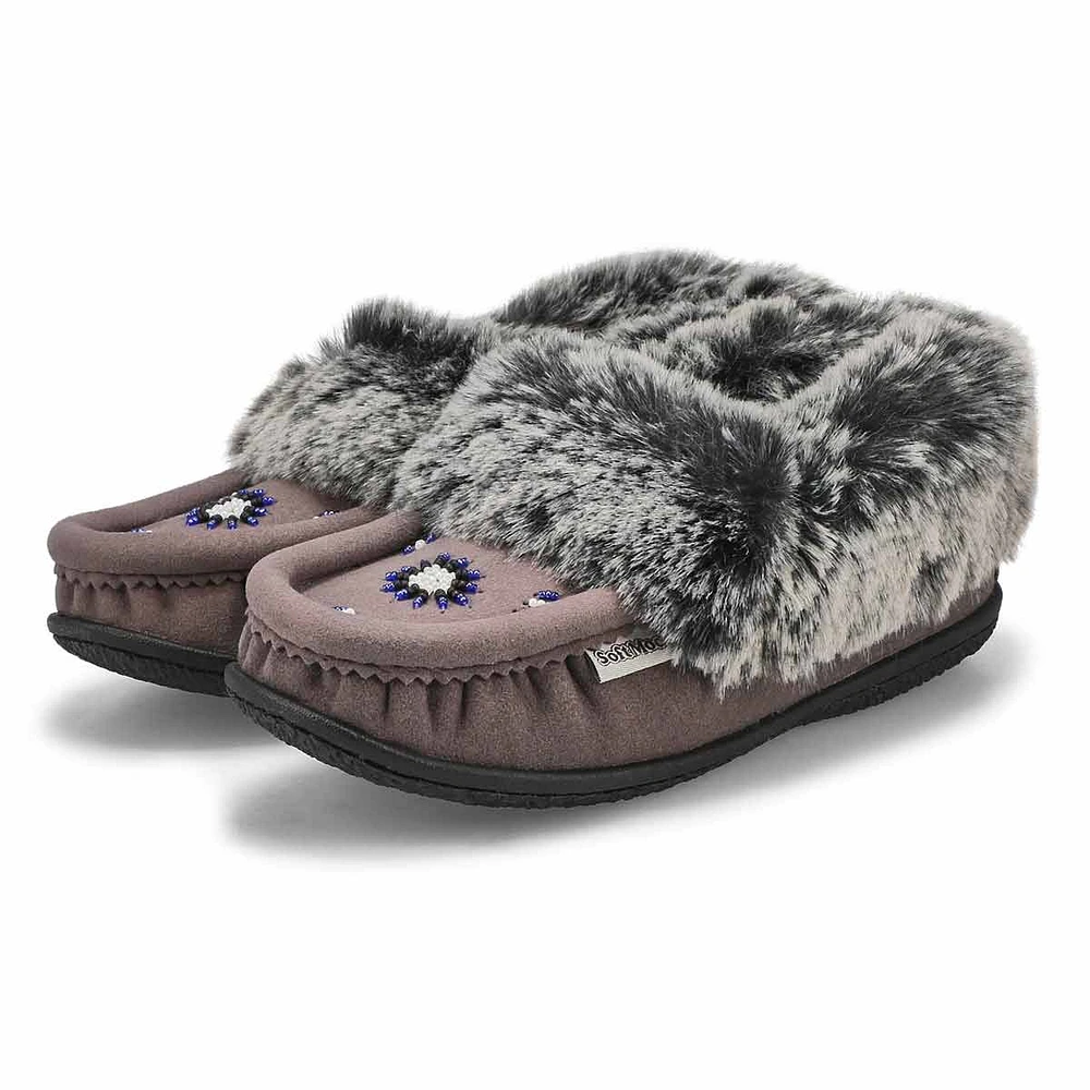 Women's Cute 5 V3 Faux Fur Vegan Moc