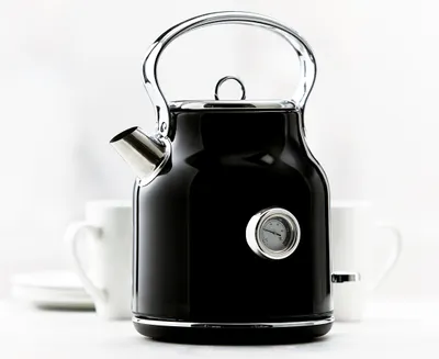 Bouilloire électrique Rétro thinkkitchen 1,7 L, noir