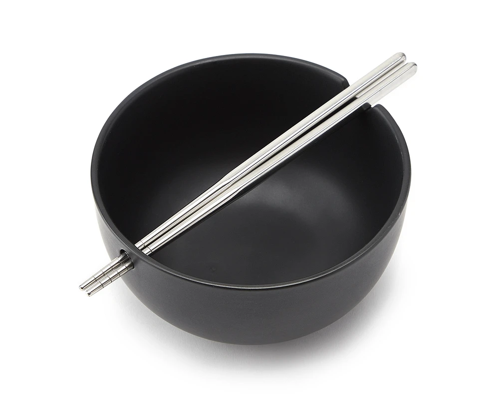 Bol à nouilles avec baguettes Soba, noir mat