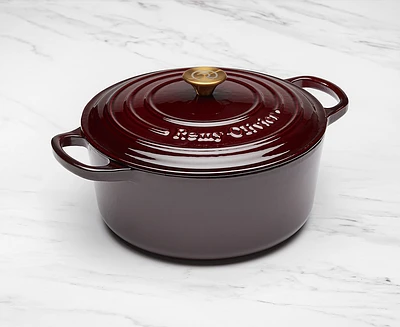 Casserole ronde en fonte Bordeaux par Remy Olivier, 6 litres