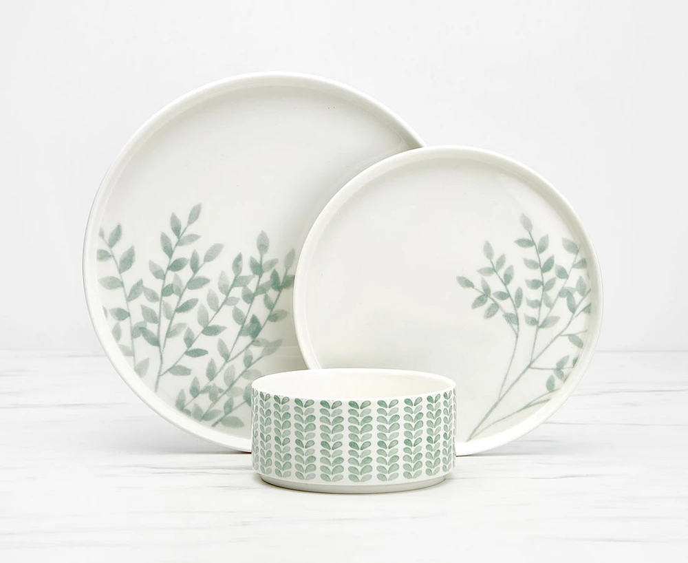 Buttercup 12-Pc Dinnerware Set, Green and White