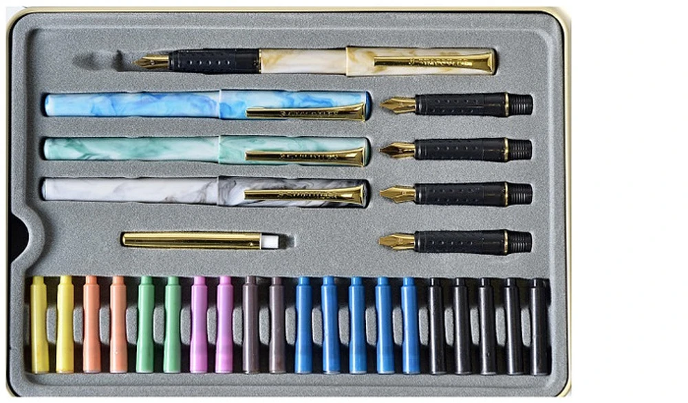 Ensemble Staedtler, série Calligraphie Couleurs variées
