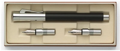 Ensemble Stylo plume Faber-Castell, Graf von, série Tamitio Calligraphie Noir