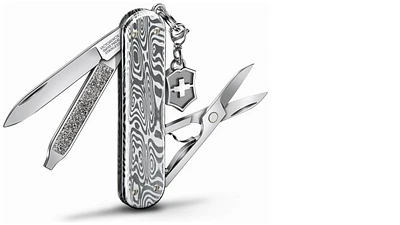 Victorinox Knife, Classic SD Brilliant Collection series Damast