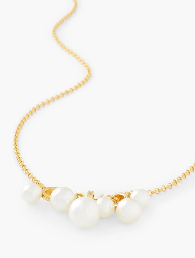 Pearl Cluster Pendant Necklace