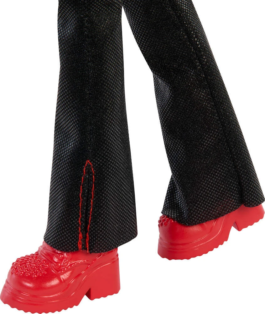 Disney Descendants: The Rise of Red Doll - Singing Red Doll with Movie-Inspired Clothes & Accessories, Sings "Red"