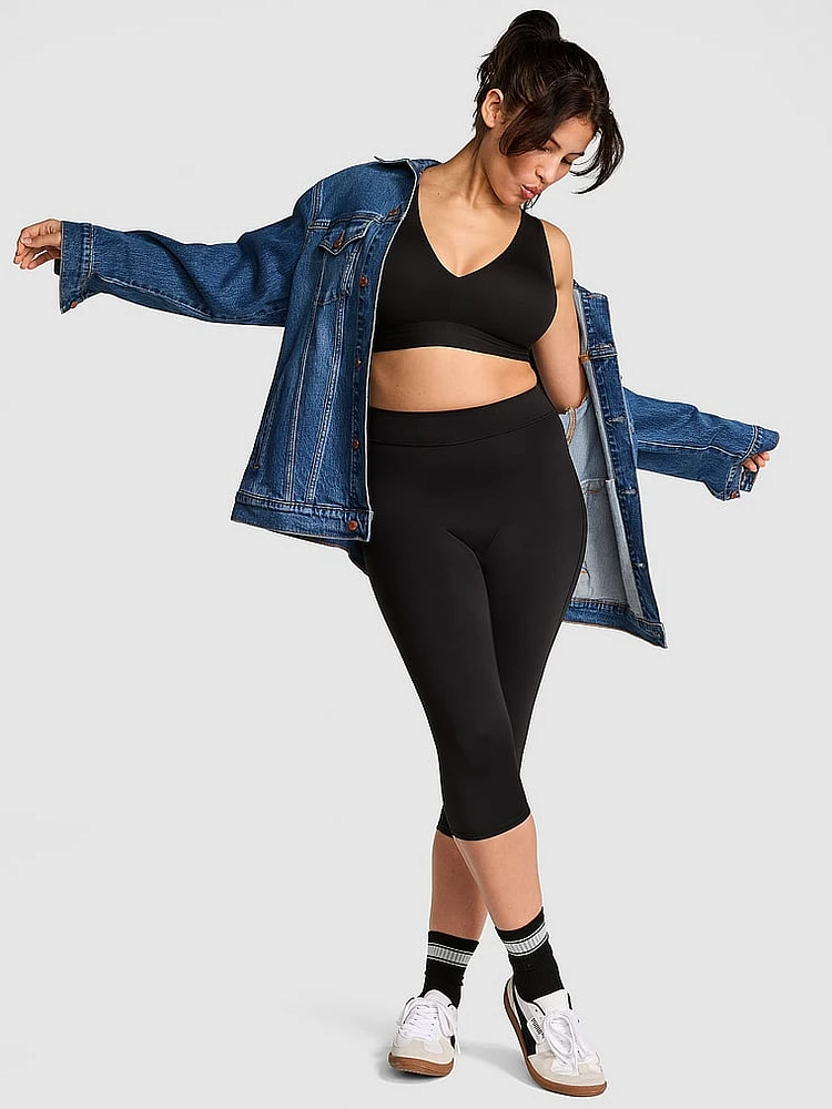 Relay Capri Leggings
