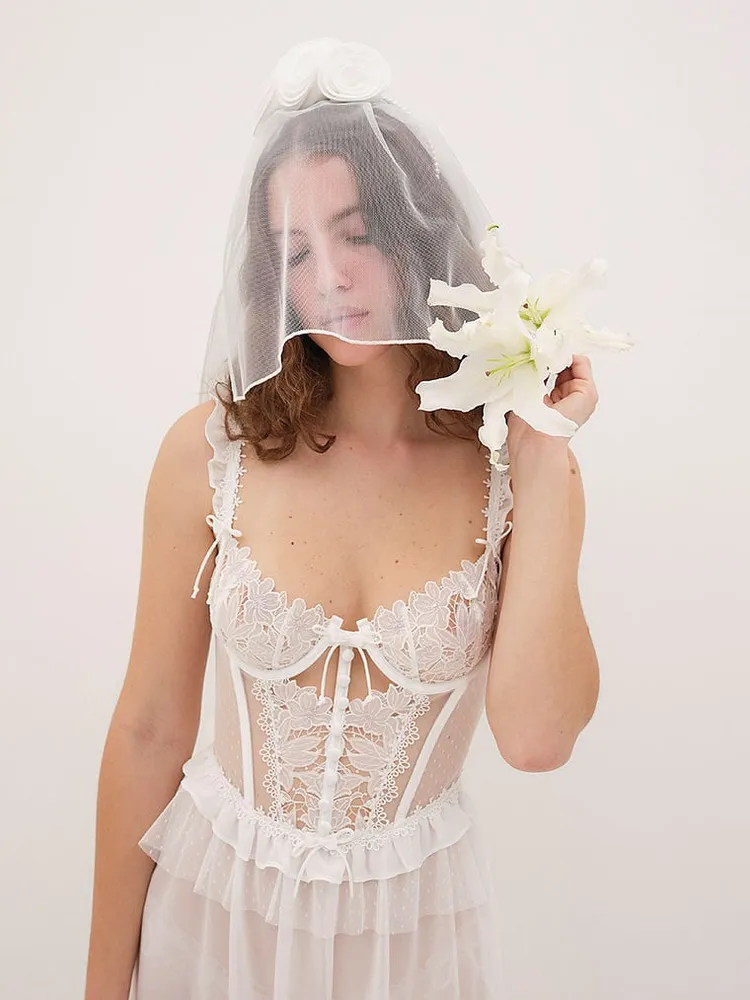 Eternal Rose Veil